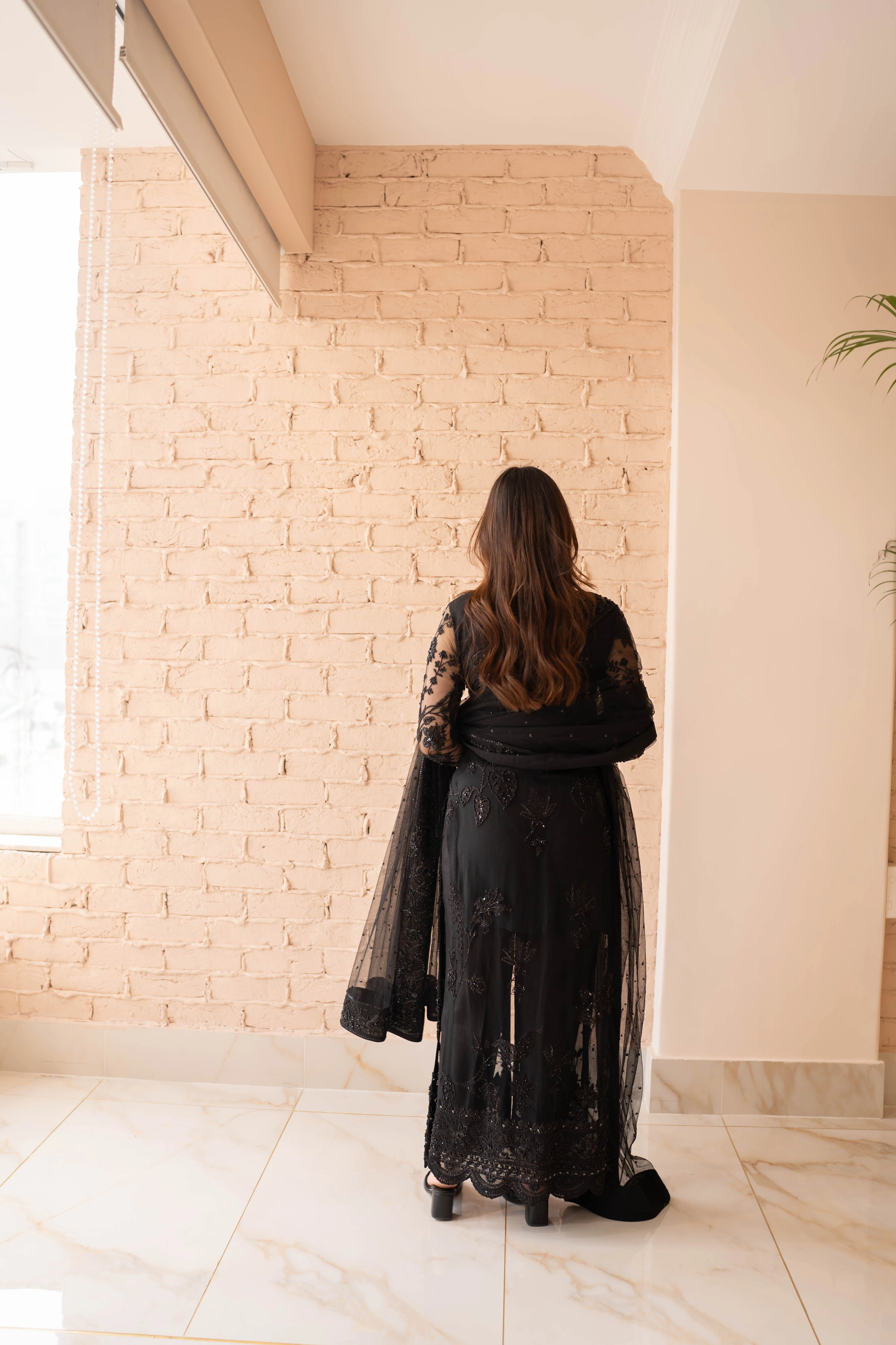 AATISH GOWN (SHBLK 1) - Image 11