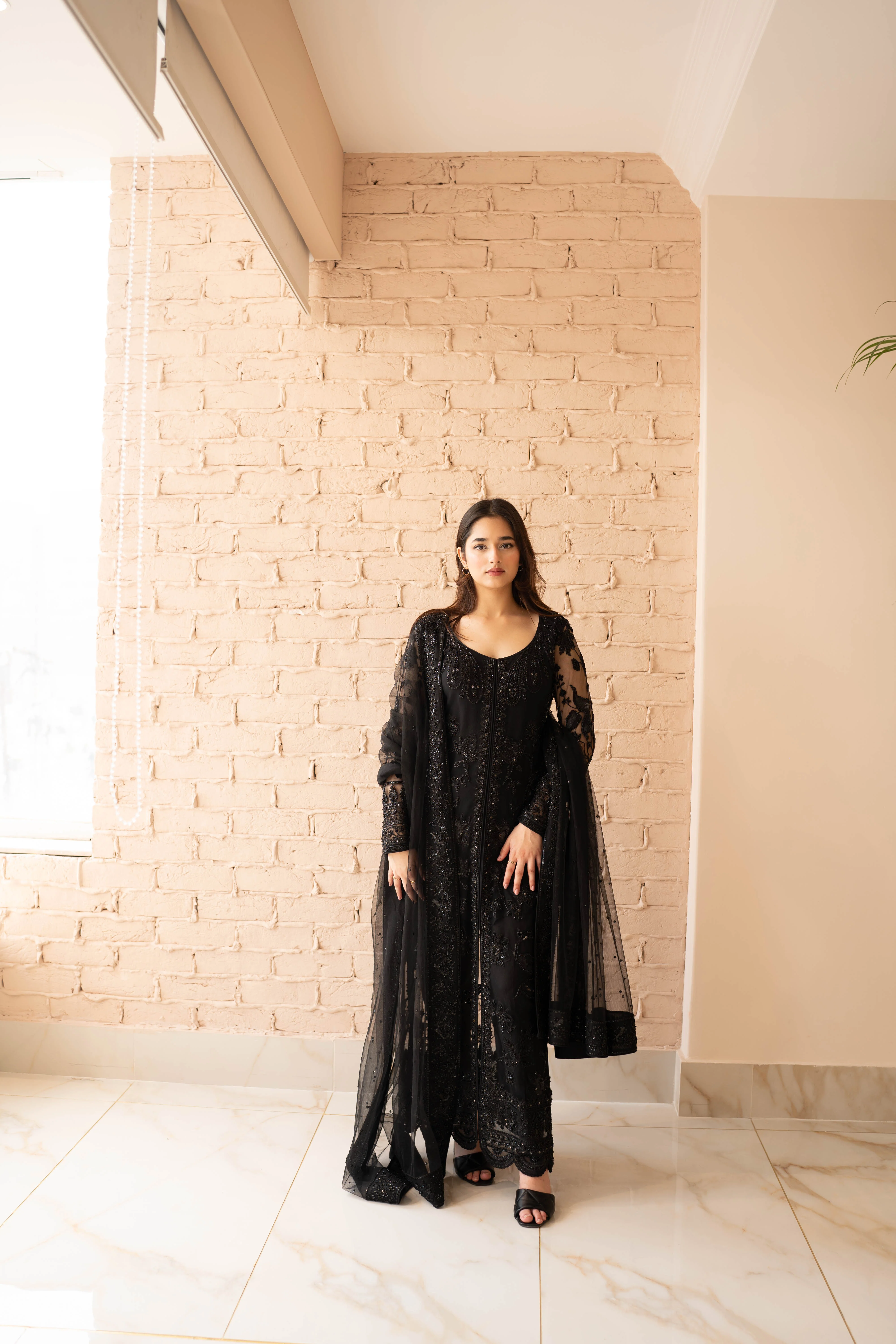 AATISH GOWN (SHBLK 1) - Image 7